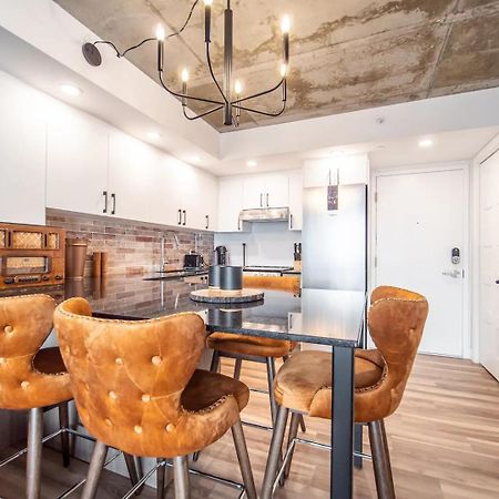Quebec, Rustique Chic En Ville, Piscine Sur Le Toit Pour 2 A 6 Invites Exterior photo