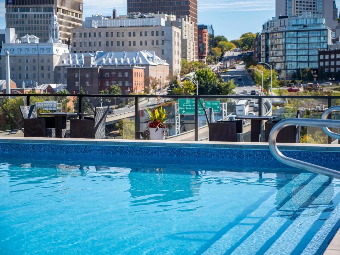 Quebec, Rustique Chic En Ville, Piscine Sur Le Toit Pour 2 A 6 Invites Exterior photo